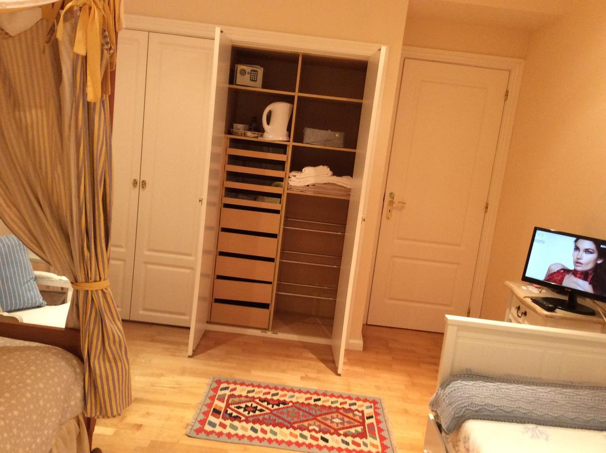 Quinta Da Marinha Golf Guincho Guest House กาชไกช์ ภายนอก รูปภาพ